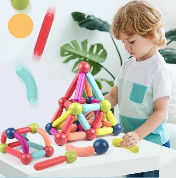 MAGNETIC STICKS - JEU DE CONSTRUCTION MAGNETIQUE 32 PIECES chez Toys and Kids