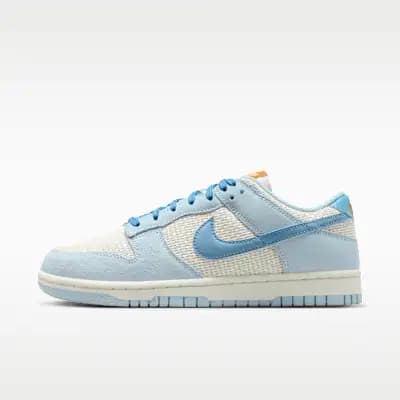 Nike Dunk Low SE (Women's Shoes) chez Nike