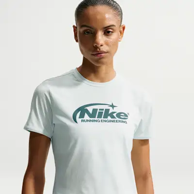 Nike Swift (Women's Dri-FIT Running Top) chez Nike