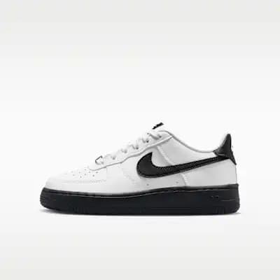 Nike Air Force 1 (Older Kids' Shoes) chez Nike